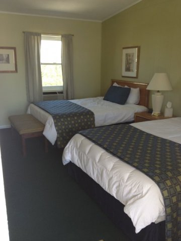 Queen Beds