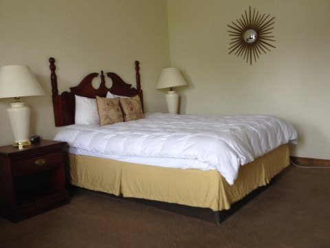 Single Rooms